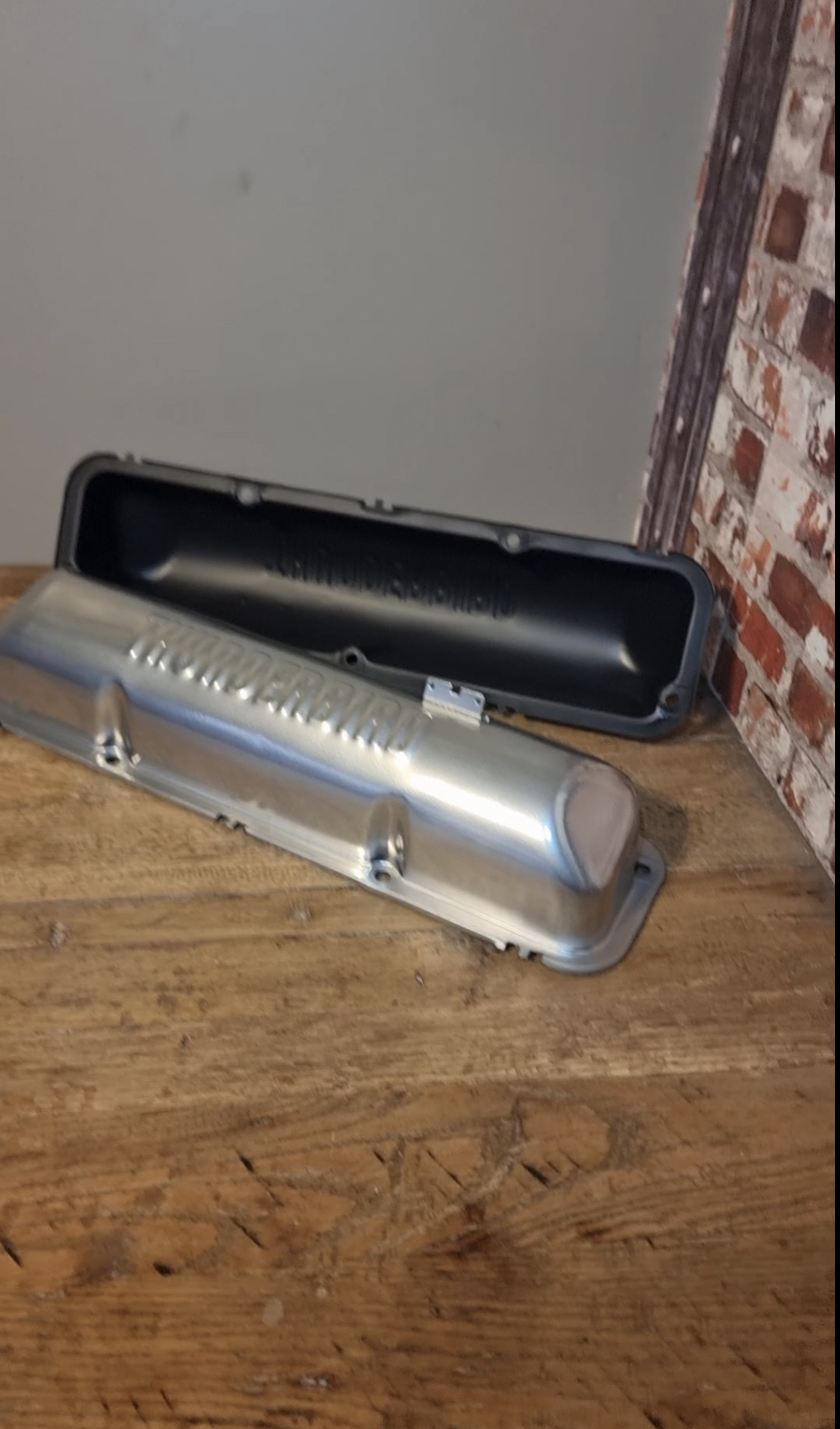 Powder Coat Thunderbird Rocker Covers | Prismatic Powders