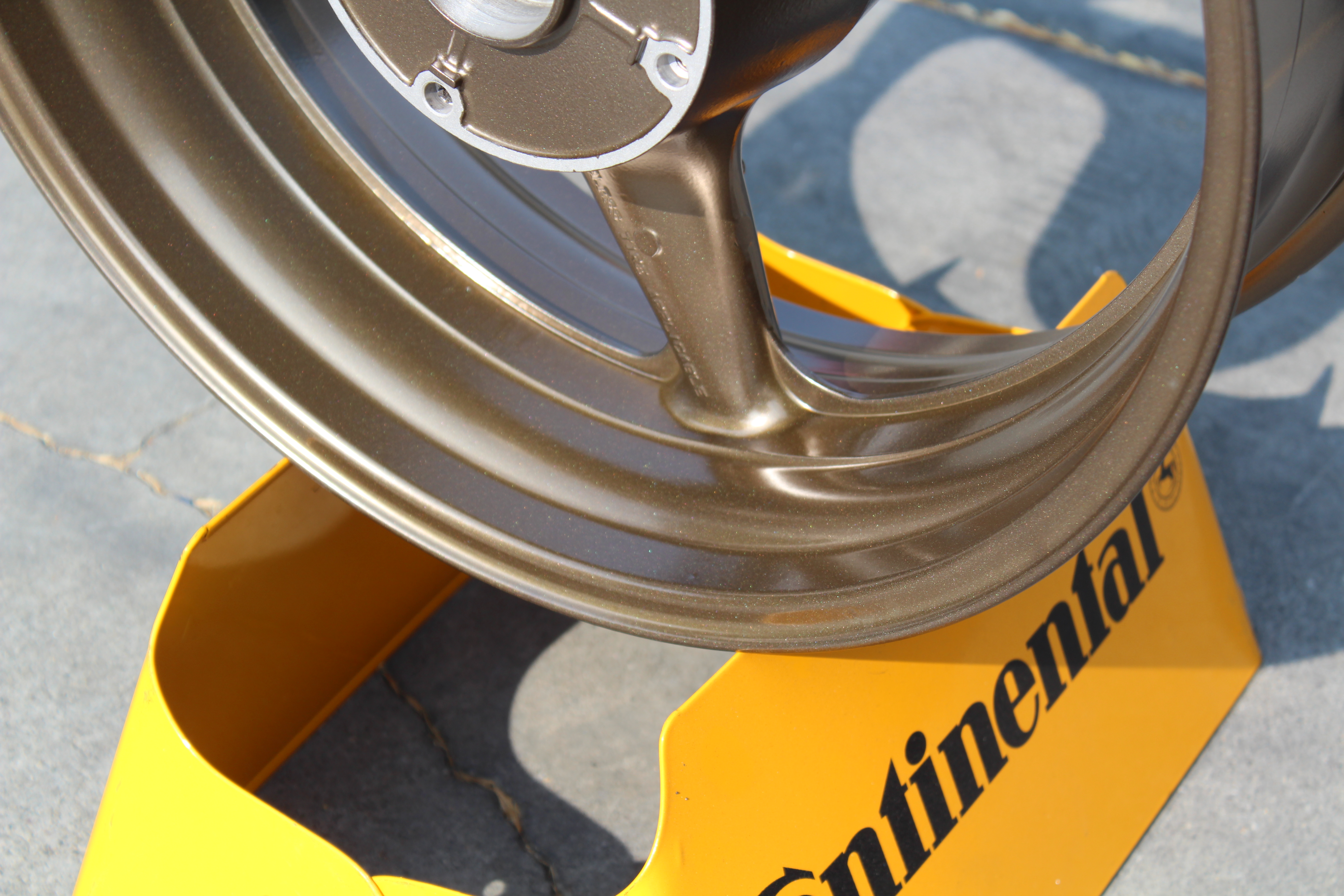 Melted Bronze Over Super Chrome Wheels For A Honda Cbr 954rr ...