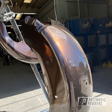 Powder Coated Motorcycle Gas Tank And Fenders In Pmb-1081