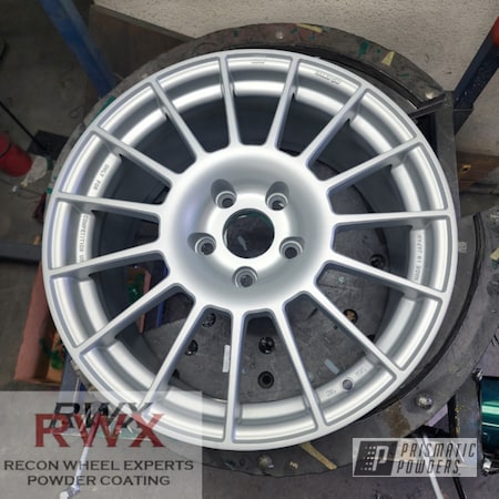 Powder Coating: Matte Finish,powder coating,Recon Wheel Experts,Silver,MATTE CLEAR PPB-4509,Porsche Silver PMS-0439,Competition Wheels,Prismatic Powders,Custom Wheels,Wheels