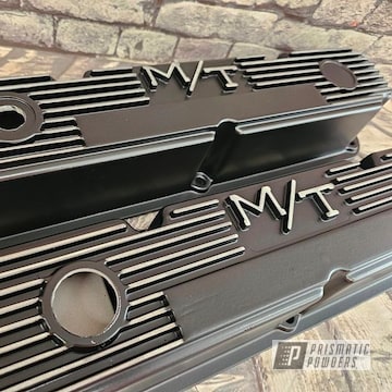 Powder Coated Ink Black And Casper Clear Holley Mt Valve Covers