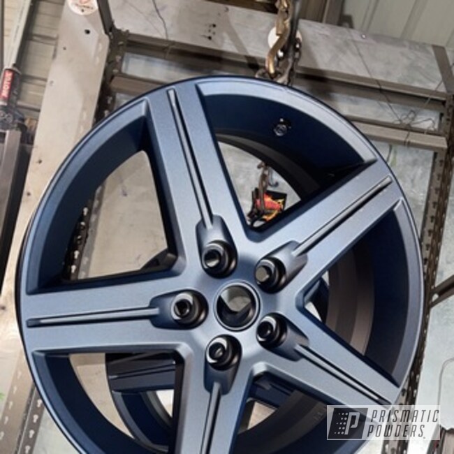 Powder Coated Chevrolet Wheel In Pmb-6889 And Pps-4005