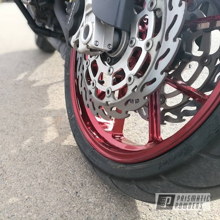 Powder Coating: Kawasaki,Motorcycles,ZX6R,Bike,Clear Vision PPS-2974,Custom Motorcycle Wheels,LOLLYPOP RED UPS-1506,Stunt,Stunt Rider,Illusion Red PMS-4515