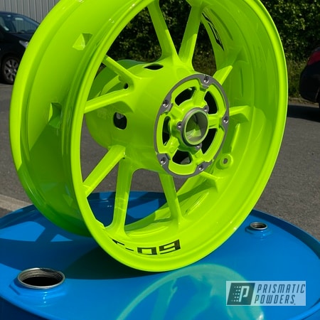 Powder Coating: Clear Vision PPS-2974,mt09,Yamaha,PRISMATIC COSMOS PMB-10789,Stencil,Bike Parts,Neon Yellow PSS-1104