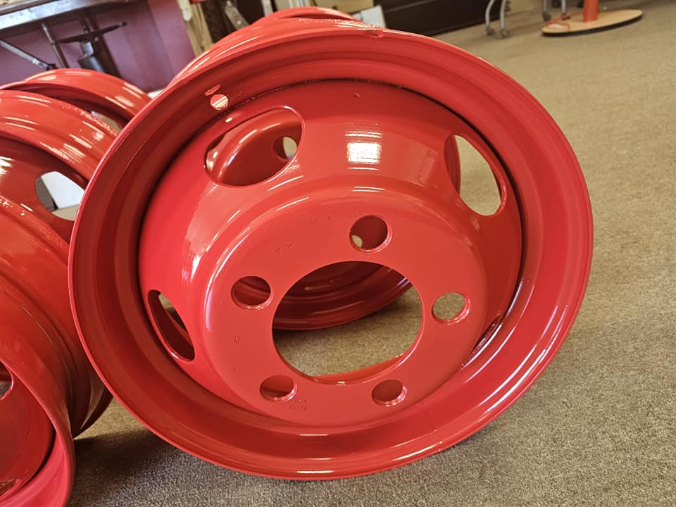 20Inch Wheels using RAL 3002 | Prismatic Powders