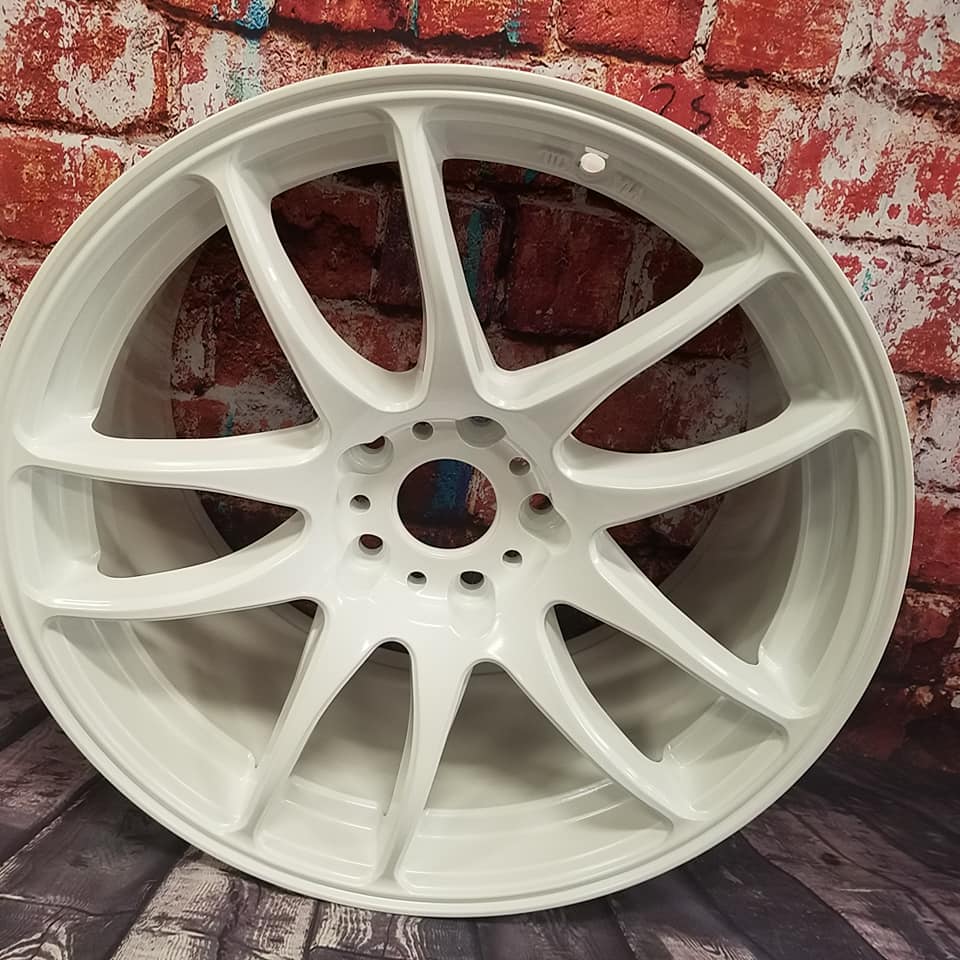 Wheel done in Pearlized White II | Gallery Project | Prismatic Powders