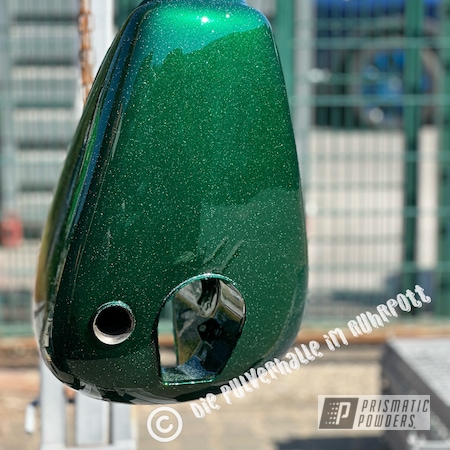Powder Coating: Clear Vision PPS-2974,Motorcycle Parts,Motorcycles,Motorcycle Gas Tank,Ultra Illusion Green PMB-5346