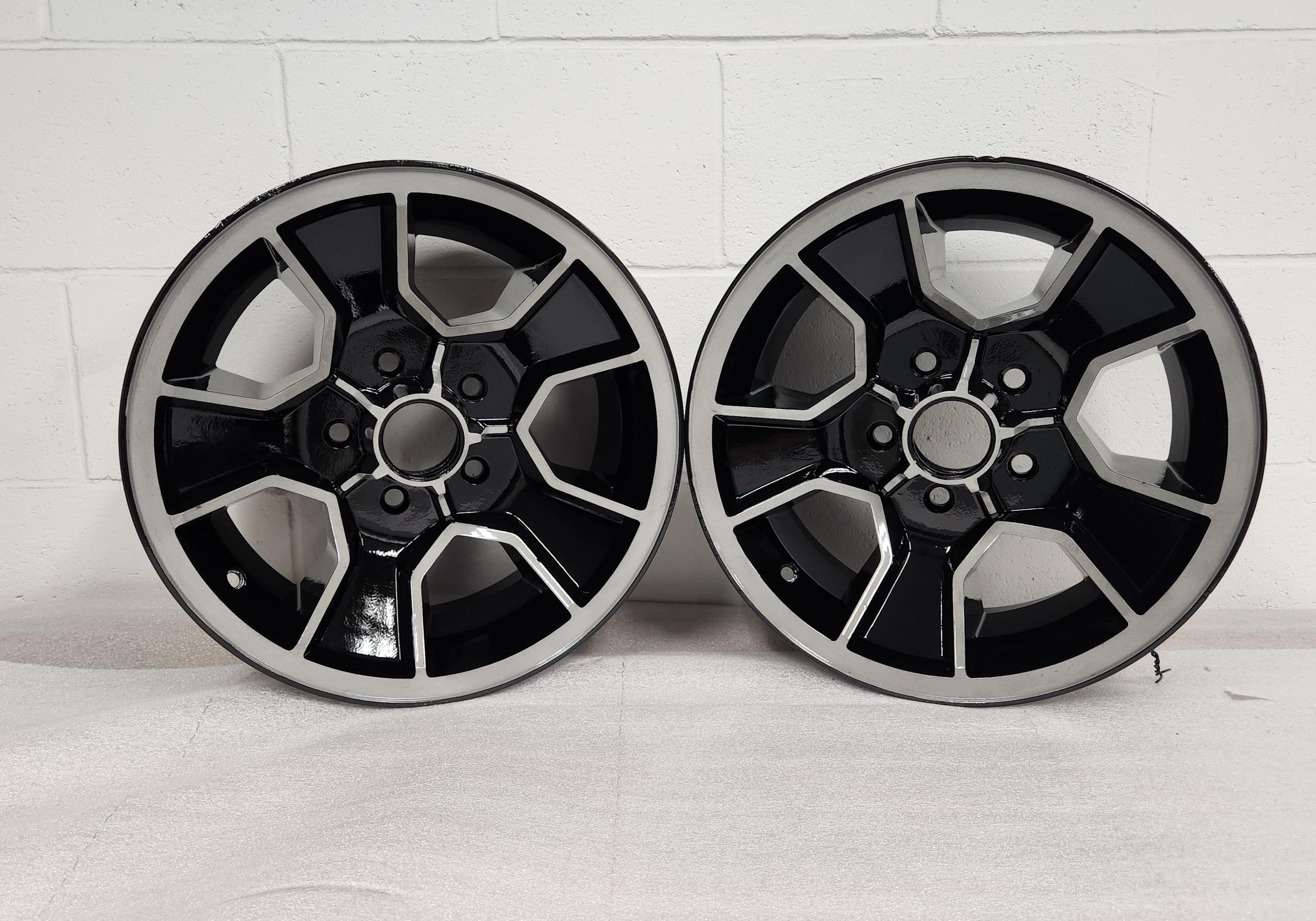 Powder Coated Raptor Rims Rims finished in Ink Black | Prismatic Powders