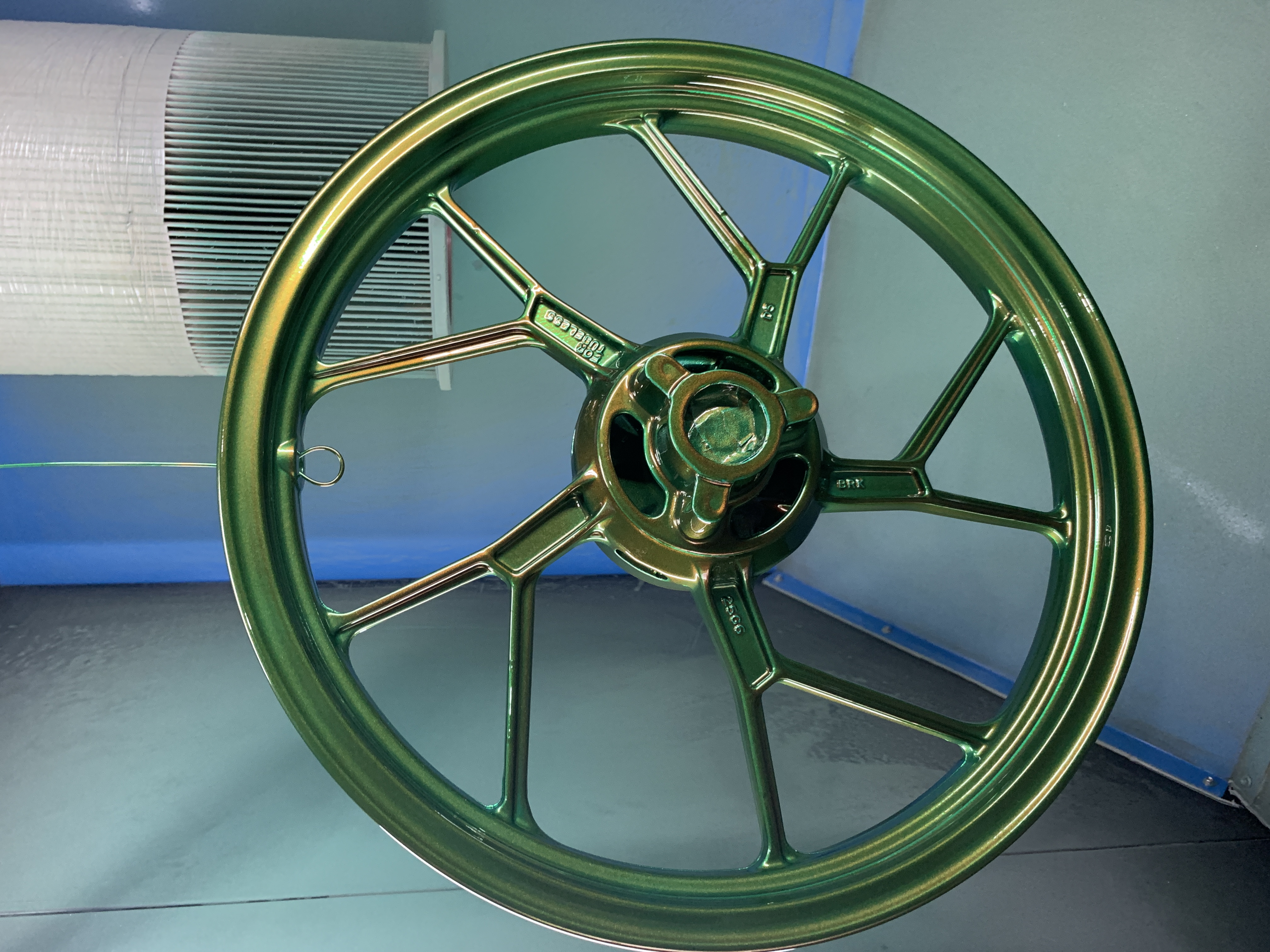 Raider 150 Rims finished in a Clear Vision, Super Chrome Plus and Lambo ...