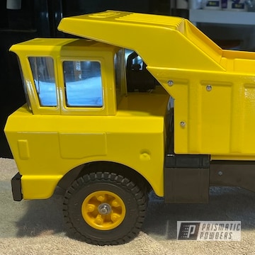 Tonka Dump Truck Restoration Powder Coated In Clear Vision, Gloss Black And Sunshine Yellow