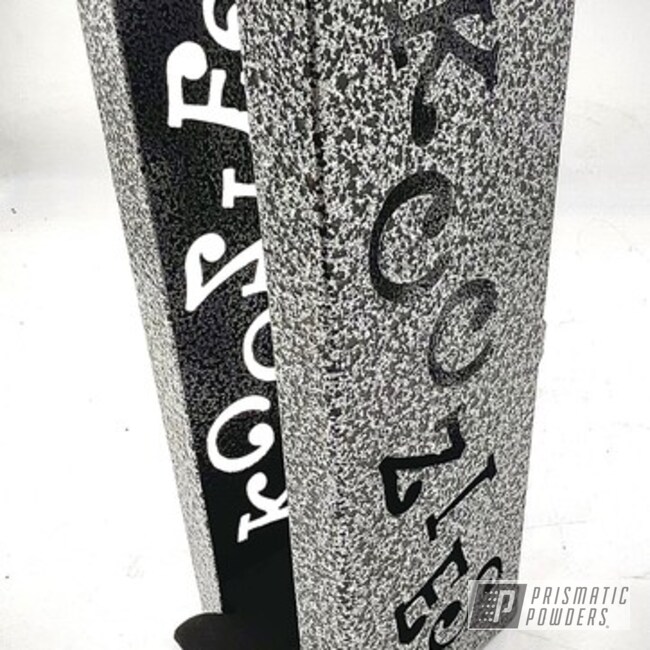 https://images.nicindustries.com/prismatic/projects/95150/black-frost-koozie-holder-thumbnail.jpg?1699994717&size=1024