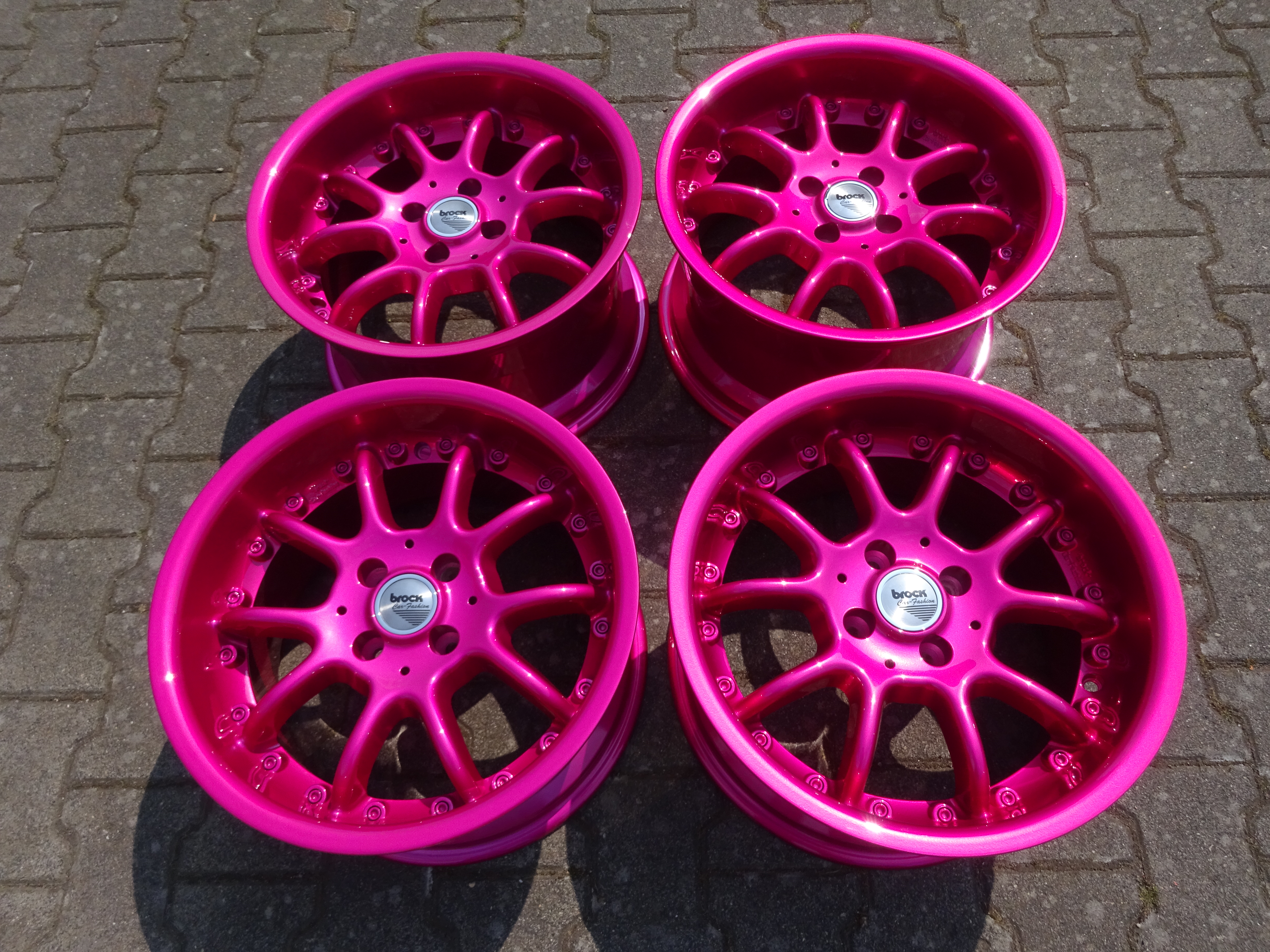 Custom Illusion Pink Wheels | Prismatic Powders