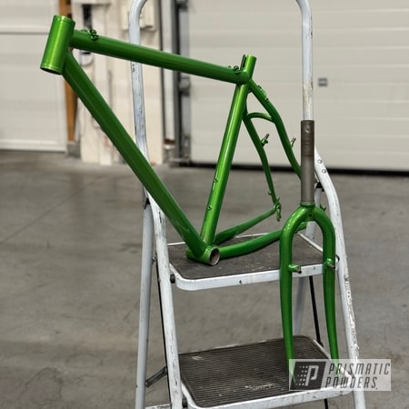 Powder Coating: Bicycles,Illusion Lime Time PMB-6918,Clear Vision PPS-2974,Bike Frame,Bicycle Frame
