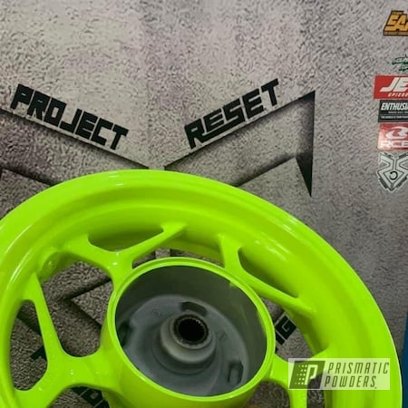 Powder Coating: Wheels,Automotive,Clear Vision PPS-2974,Rims,Neon Yellow PSS-1104