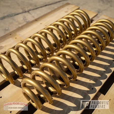 Powder Coating: Spanish Gold EMS-0940,Clear Vision PPS-2974,coil springs,Lift Kit