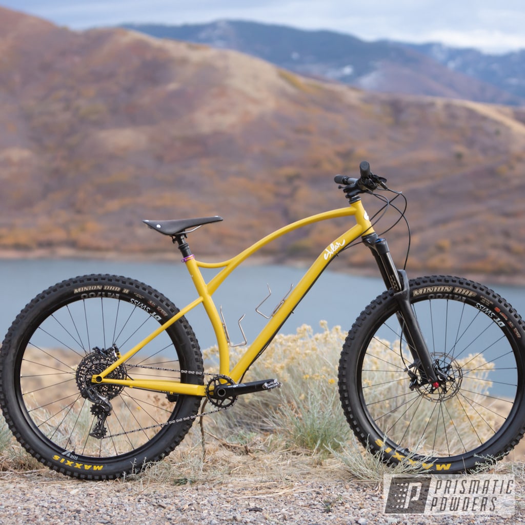 Sklar Hardtail Bike Frame in Flat Wheat | Prismatic Powders