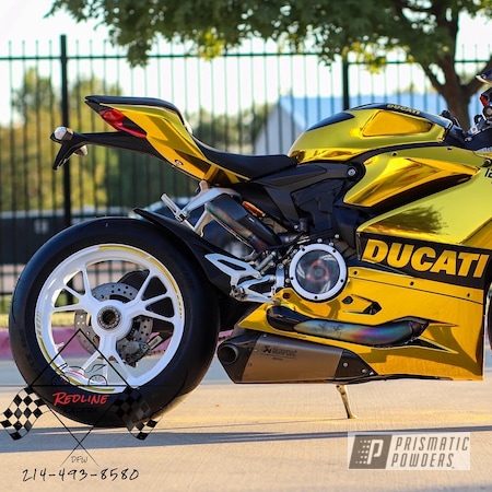 Powder Coating: Motorcycles,Transparent Gold PPS-5139,Gloss White PSS-5690,Ducati Wheels,Ducati,Automotive,Motorcycle Wheels