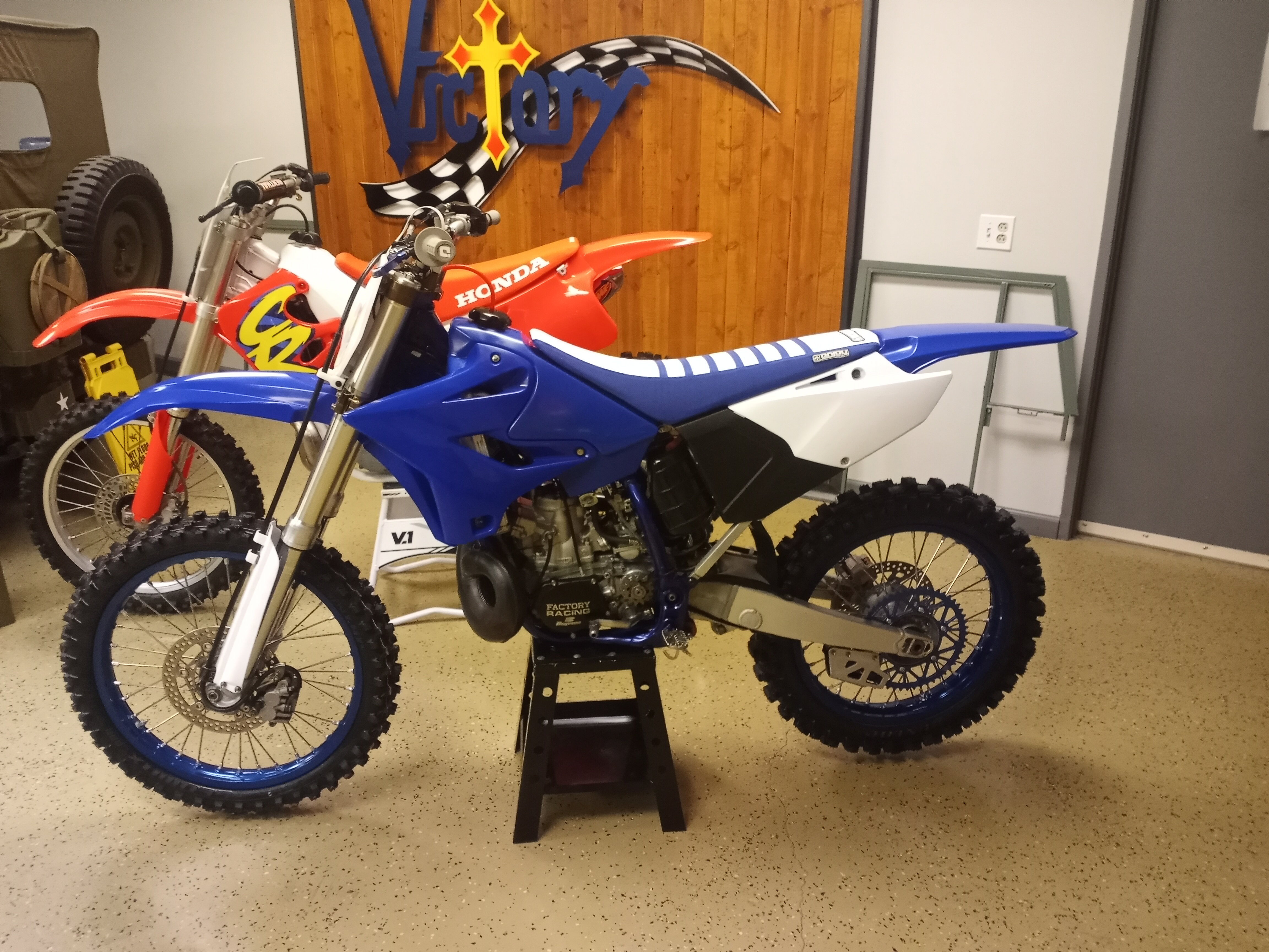 Dirt Bike Frame Colors