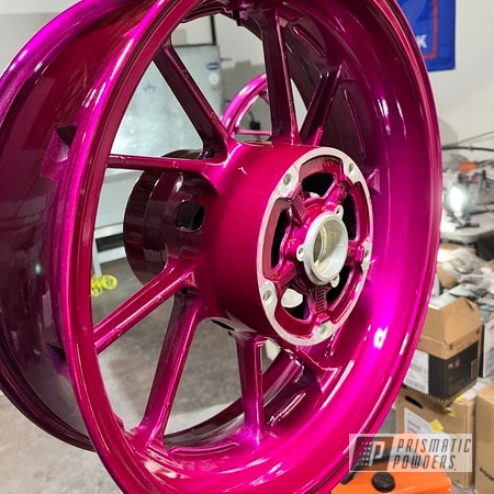 Powder Coating: Motorcycle Rims,ILLUSION RASPBERRY PMS-10785,Clear Vision PPS-2974,Powder Coated Yamaha R1,Road Bike,Automotive,Motorcycle Parts